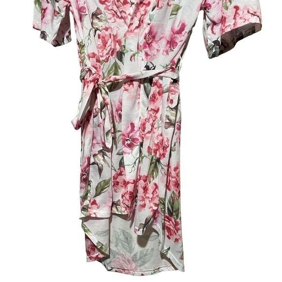 SHOW Me Your Mumu - Kimono/Robe/Cover-Up Pink/White Peony Floral Design Size O/S - Picture 3 of 6
